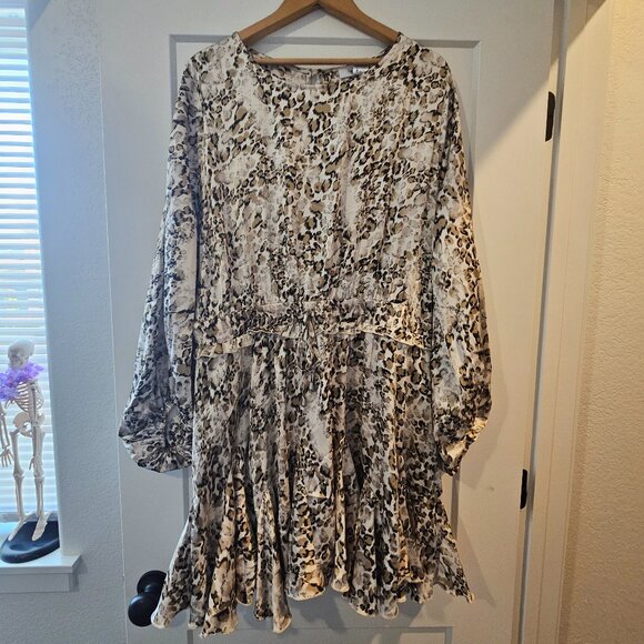 Boutique Romper/Dress Silk - Picture 1 of 2